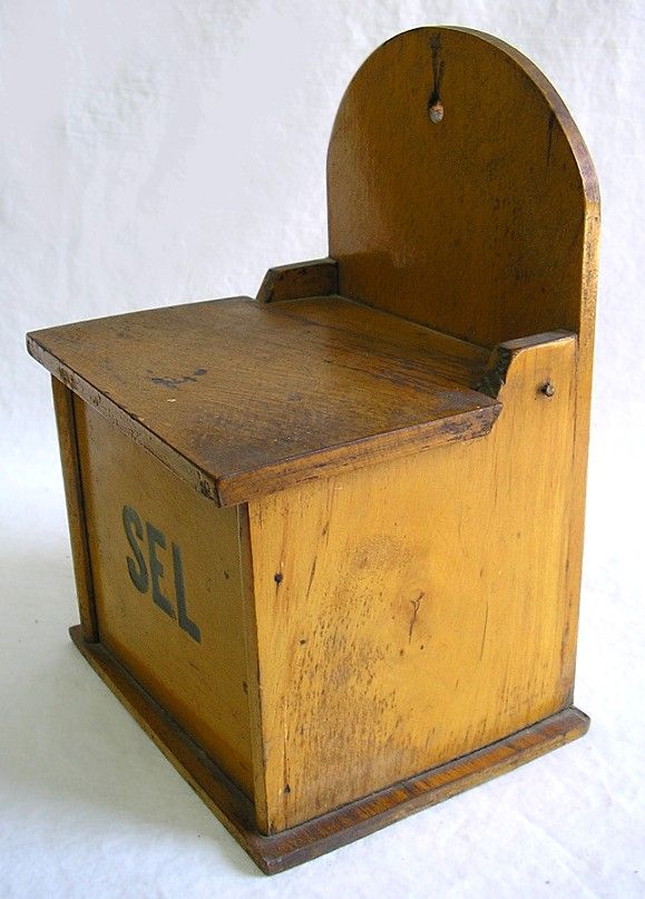 WOOD SALT BOX ANTIQUE FRENCH WOODEN LIDDED SEL c1880  