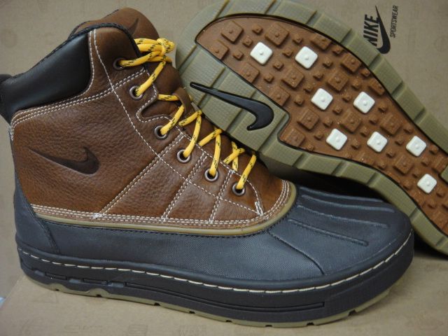 Nike Woodside Tan Black Boots Mens Size 10.5  