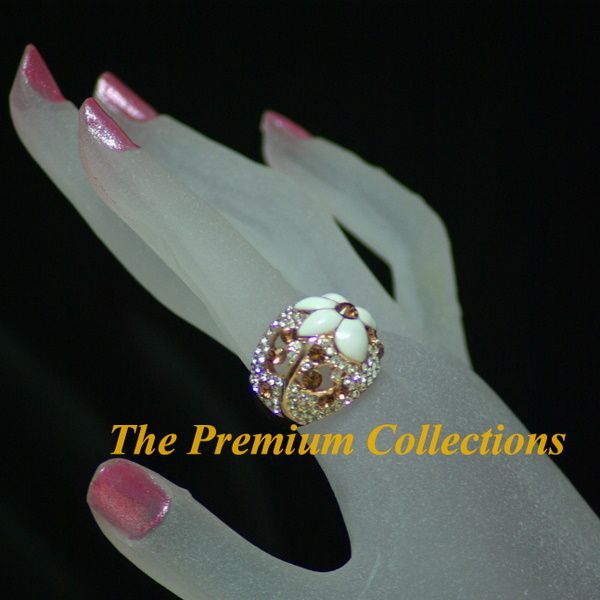 Ring Flora w Swarovski Crystal 18K Rose Gold Plated  