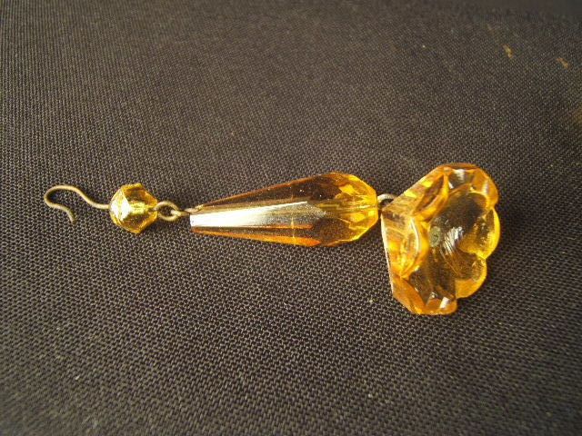 CIRCA 1880 1900 AMBER CRYSTAL FLOWER FORM HANGING LAMP PRISMS  