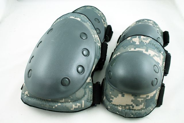   bag color acu pattern weight 471 grams 2 x elbow pads 2 x knee pads