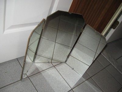 ANTIQUE SHAPELY TRI FOLD VANITY MIRROR ESTATE FIND  