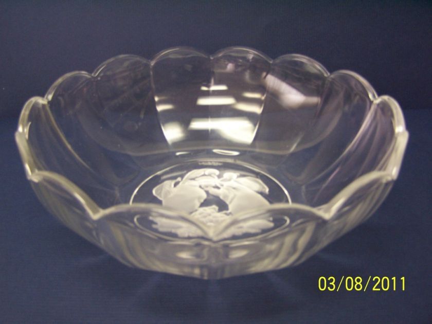 Val St. Lambert * Brussels * Paneled Salad Bowl N/R  