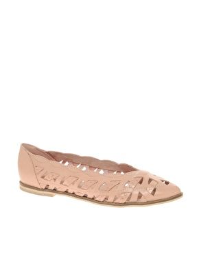 NEW  LIZZY PINK CUT OUT LEATHER BALLERINA PUMPS  