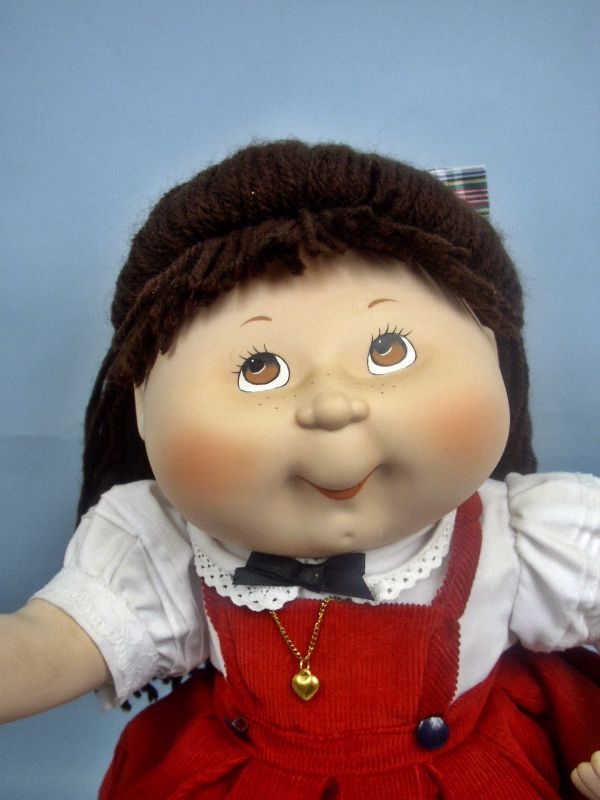 Cabbage Patch Porcelain Jennifer Sue MIB by The Danbury Mint 1995 