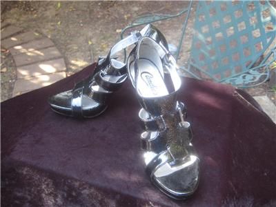 NEW CANDIES BLACK PATENT LEATHER HIGH HEELS STRAPPY ROMAN STYLE SZ 7 
