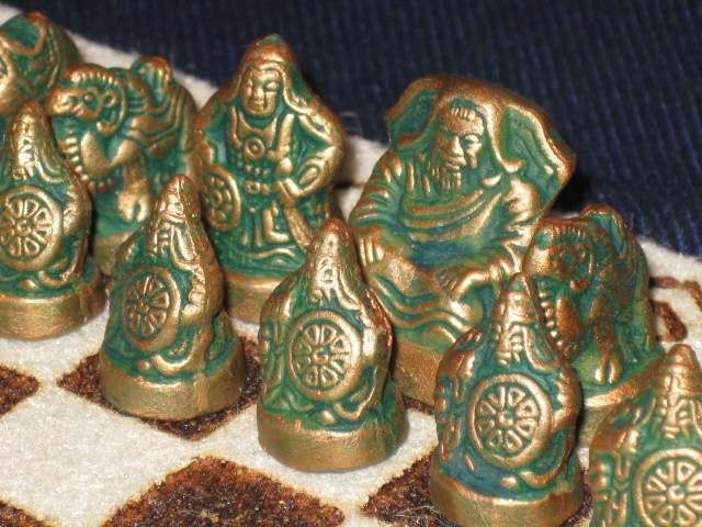 MONGOLIAN CHESS SET (SHATAR) GOLD vs SILVER, K=1 1/4  