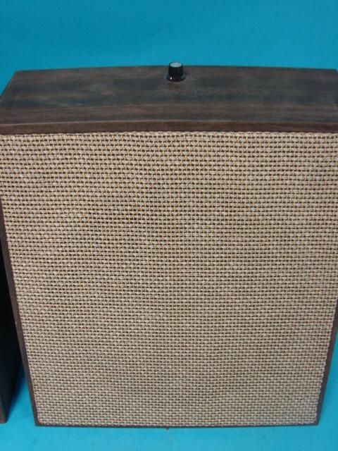 Lot 2 Vtg Jensen 8 Ohm & Oaktron Hanging Speakers Sound System 