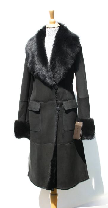 SHEARLING BLACK SHEEPSKIN COAT FUR NEW  