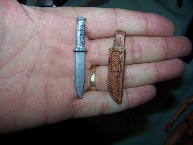 Mini 1/6th Scale Baker Knife & Sheath  