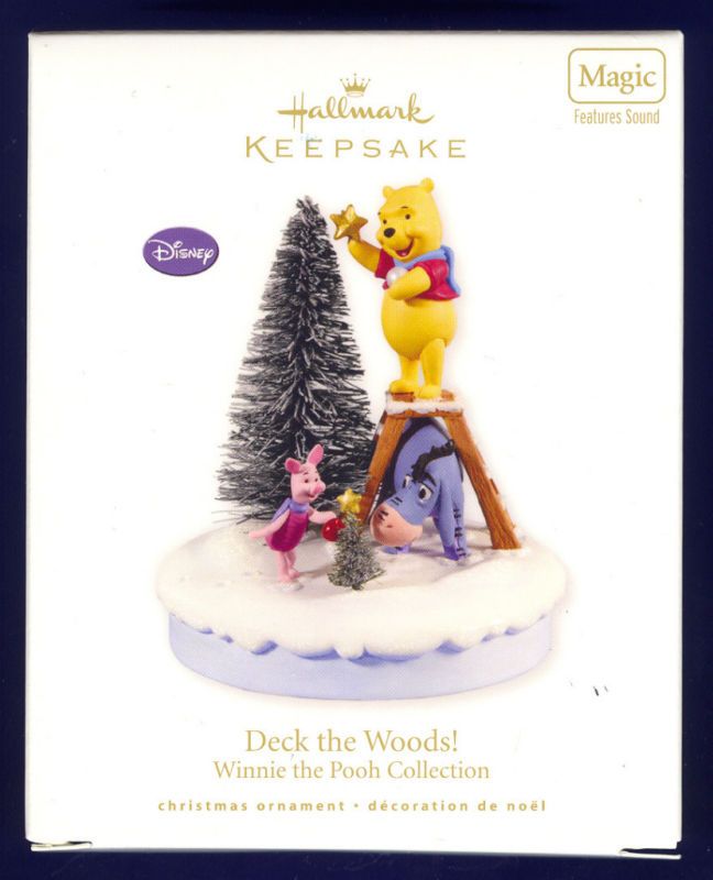 HALLMARK DECK THE WOODS WINNIE THE POOH DISNEY ORNAMENT 2010 NIB 