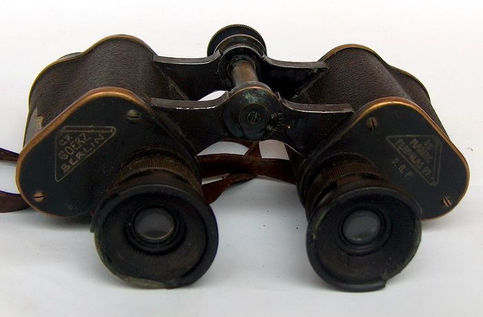 WWII GERMAN GOERZ NAVY MARINE BINOCULAR and BOX COMPASS  