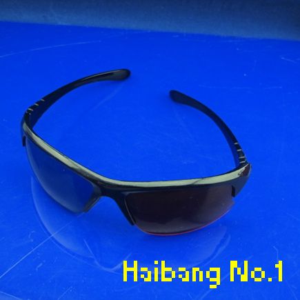 New Red Blue 3D Plastic Glasses For DVD Movie and Game  