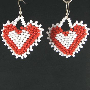 WHITE RED HEART BEADWORK SEED BEADED VALENTINE EARRINGS