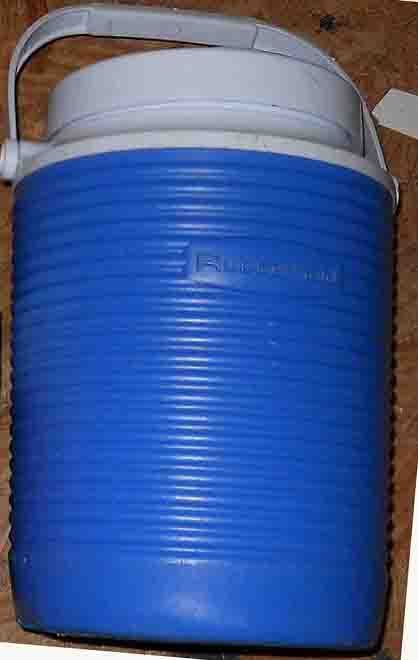 Cooler Rubbermaid 1 Gallon  