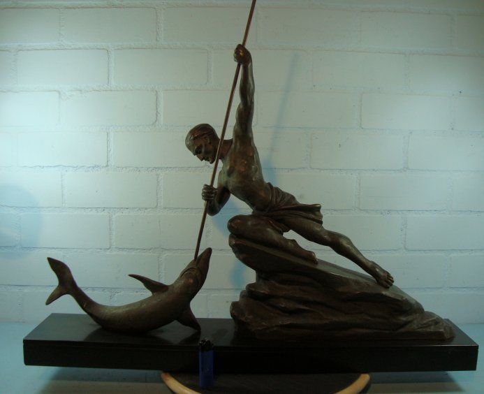 ONE OF A KIND LARGE ART DECO STATUE SHARK HUNTER VARNIE  