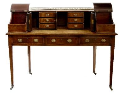 19TH CENTURY ANTIQUE CARLTON HOUSE DESK CIRCA 1880  