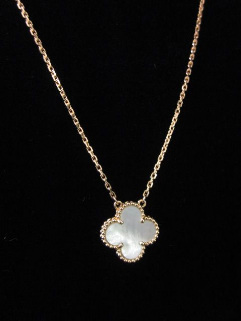 VINTAGE VAN CLEEF AND ARPELS Alhambra 18kt MOP Necklace  