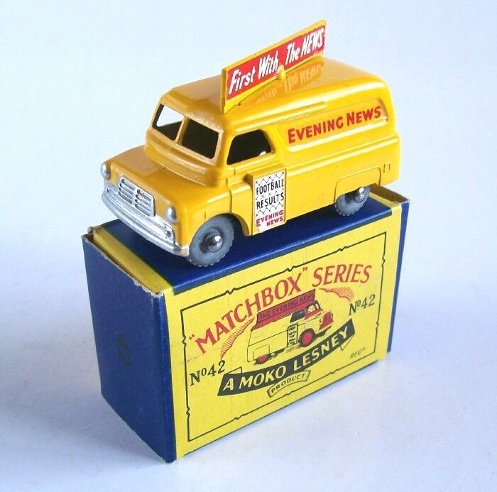 MATCHBOX MOKO LESNEY 42 BEDFORD EVENING NEWS VAN, MIB  