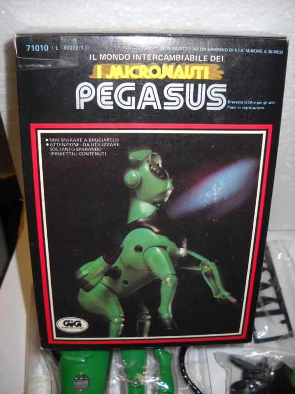 1977 Micronauts Magno Horse PEGASUS MIB NEW Gigi Italy  