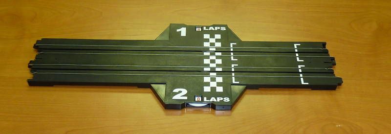 AFX 15 INCH HO SLOT LAP COUNTER TRACK LN 1/2   NEW A30  