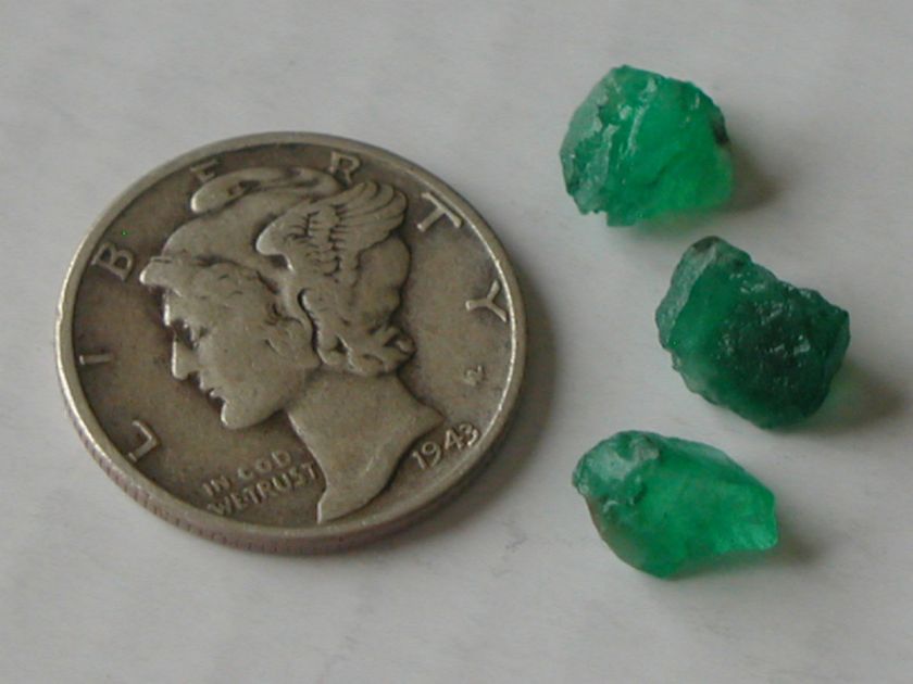   95 CARATS ROUGH COLUMBIAN EMERALDS MUZO MINE PRECIOUS STONES GEMSTONES